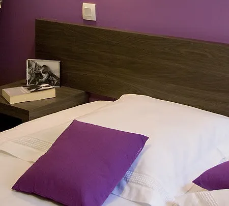 Adagio Vieux Port Apartahotel 4*