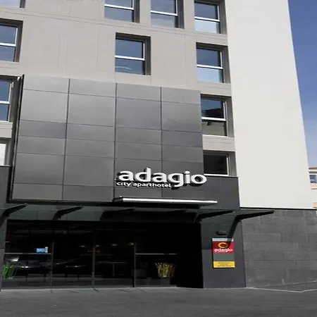 Apartahotel Adagio Vieux Port