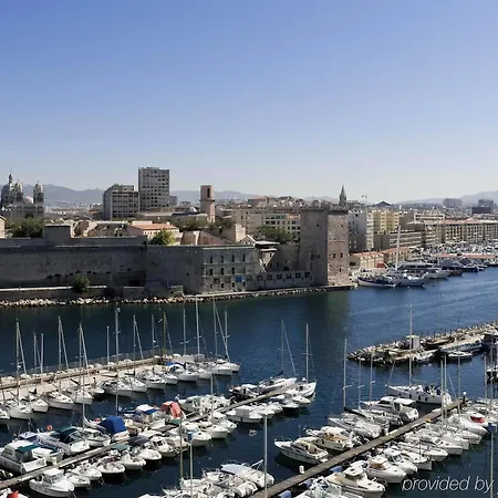 Adagio Vieux Port Apartahotel